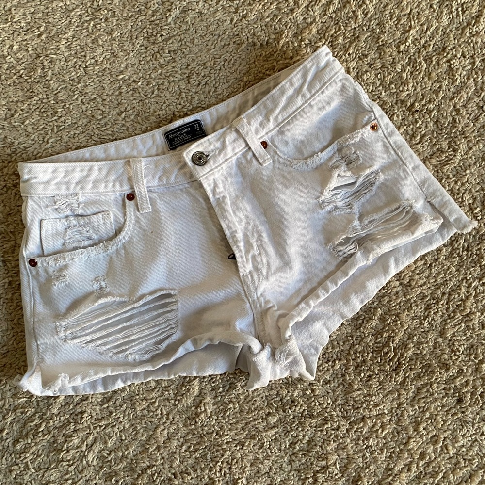 Abercrombie white shorts